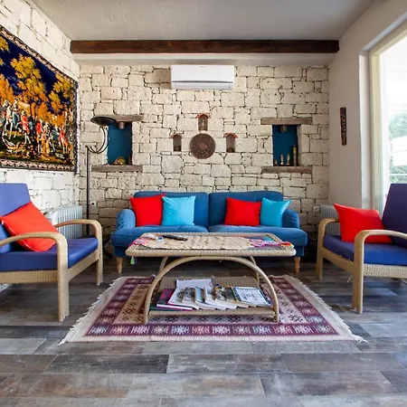 Cassiopeia מלון *