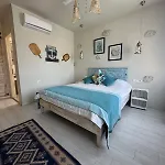 Cassiopeia Bed & Breakfast Alacati