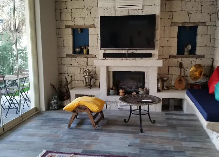 住宿加早餐酒店 Cassiopeia 阿拉恰特